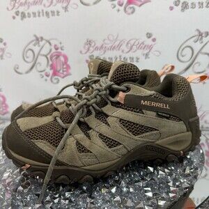 Merrell shoes hiking waterproof peach orange Olive and Brown Trail Shoes